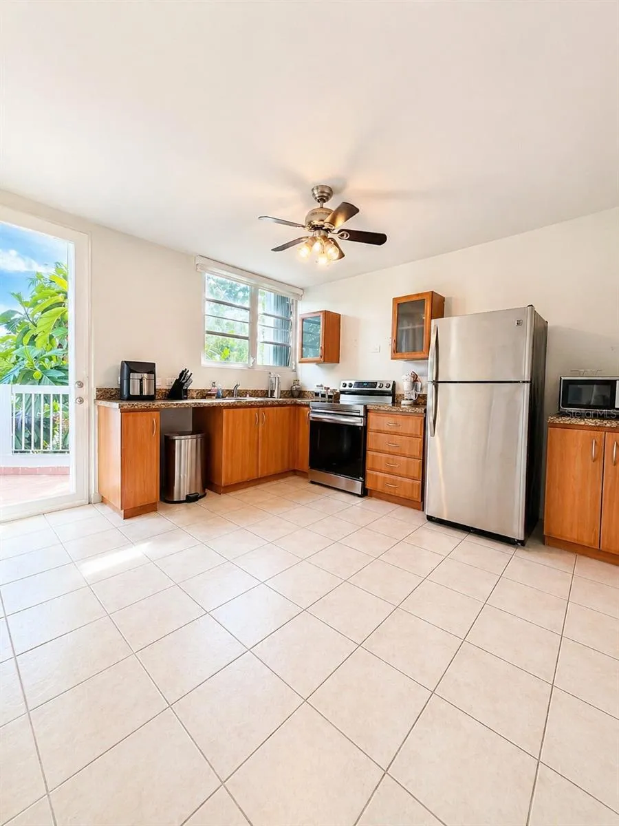 Ave. San Ignacio PRADOS DEL MONTE Guaynabo, PR 00969