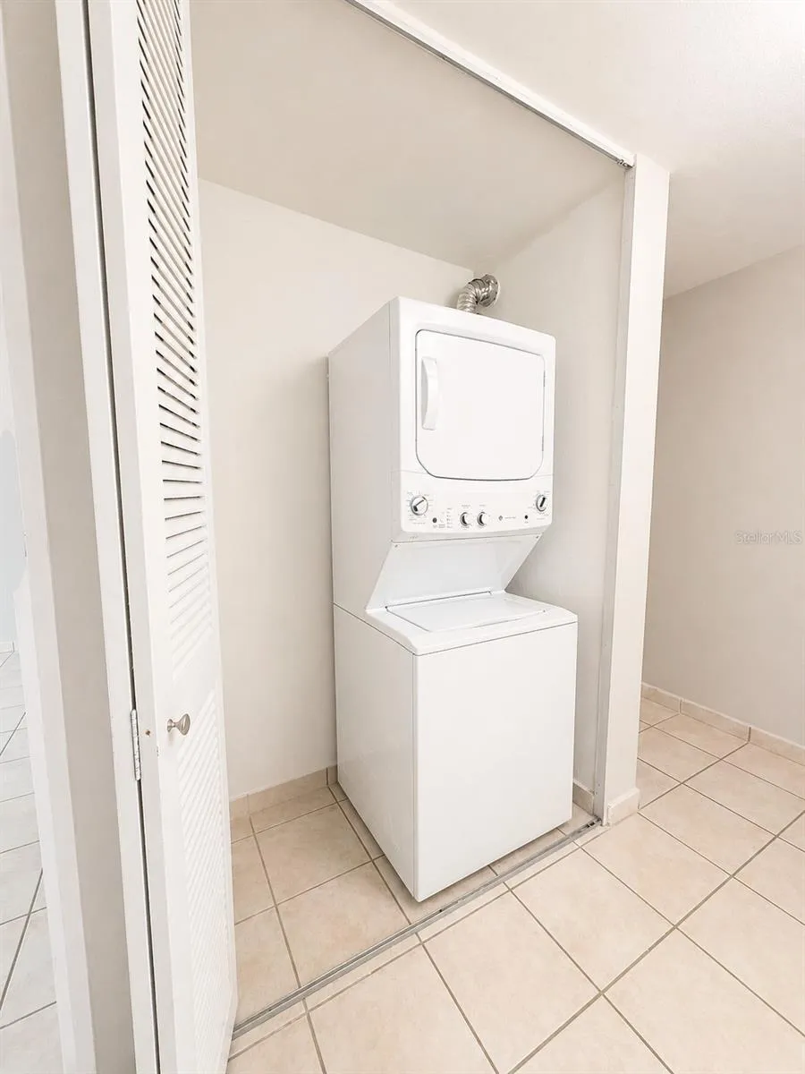 Ave. San Ignacio PRADOS DEL MONTE Guaynabo, PR 00969