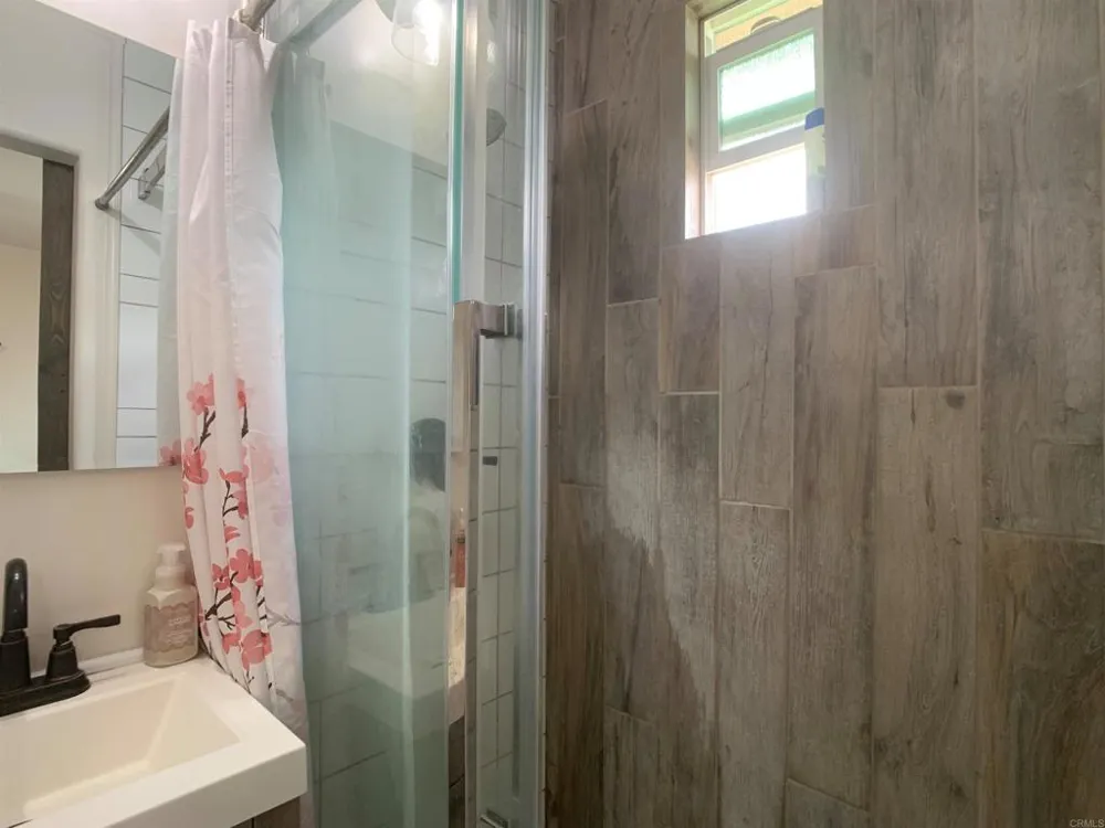 9104 Northcote Road Santee, CA 92071
