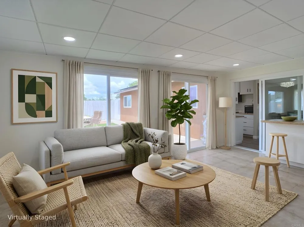 9104 Northcote Road Santee, CA 92071