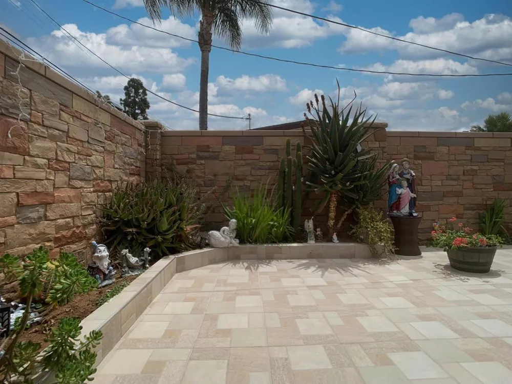 9104 Northcote Road Santee, CA 92071