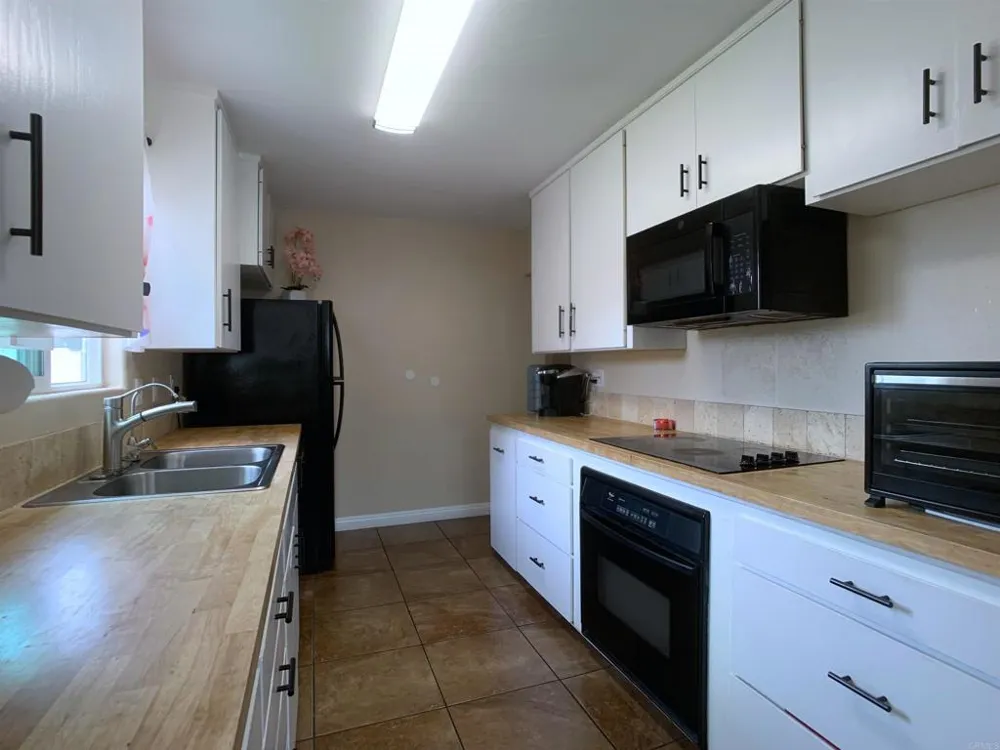 9104 Northcote Road Santee, CA 92071