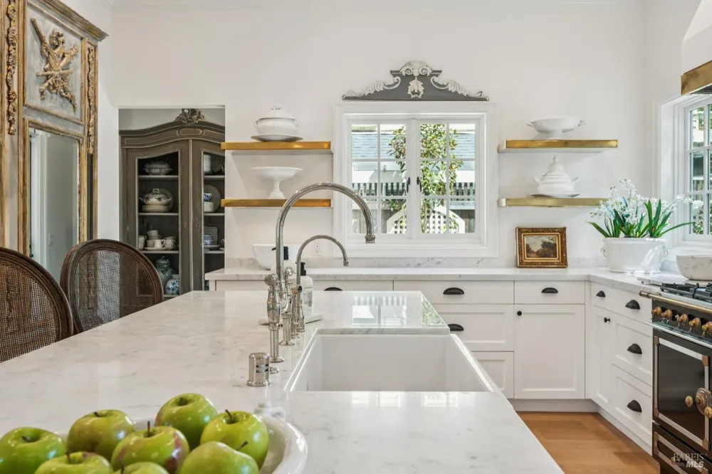 853 D STREET Petaluma, CA 94952