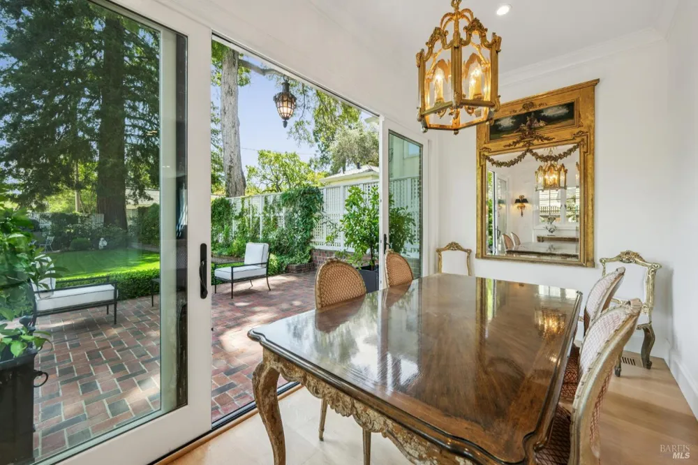 853 D STREET Petaluma, CA 94952
