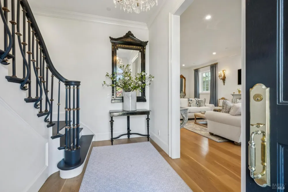 853 D STREET Petaluma, CA 94952