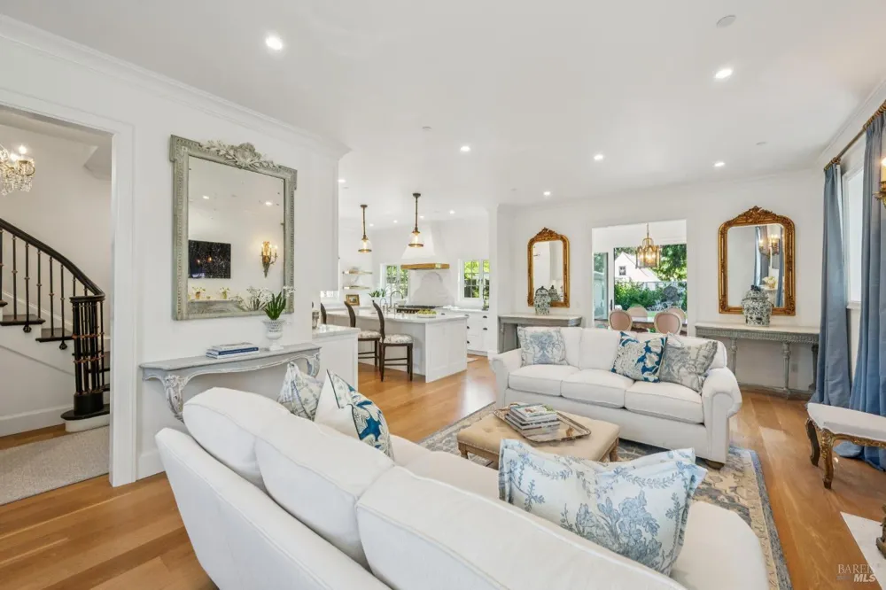 853 D STREET Petaluma, CA 94952