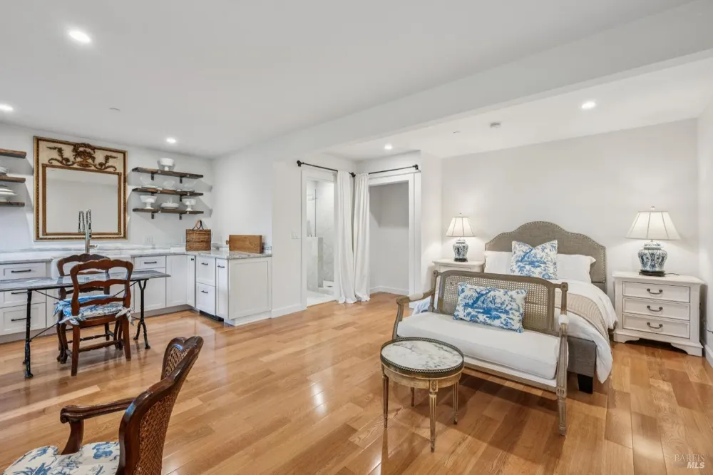 853 D STREET Petaluma, CA 94952