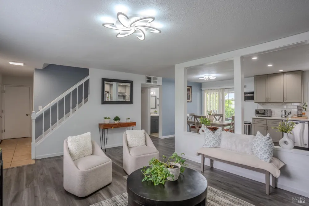 536 San Dimas Street Fairfield, CA 94533