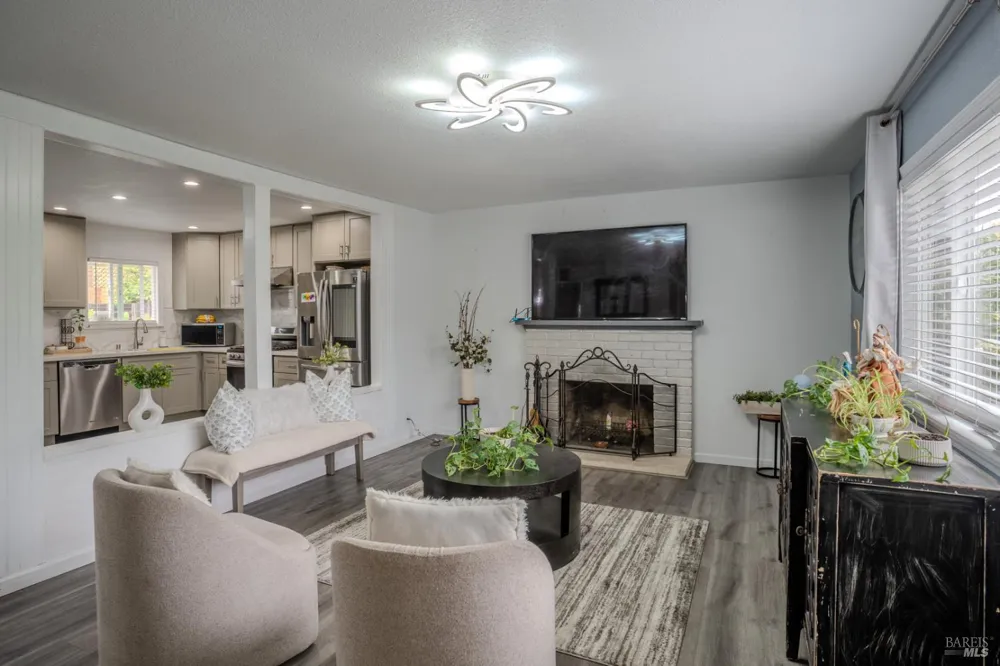 536 San Dimas Street Fairfield, CA 94533