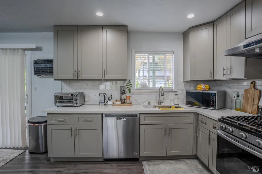 536 San Dimas Street Fairfield, CA 94533