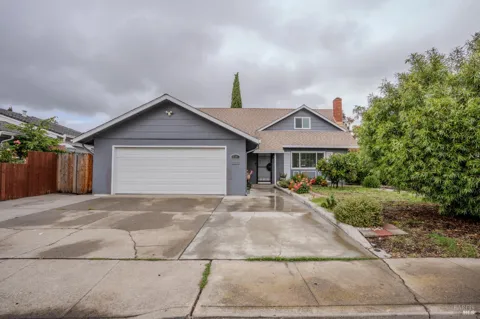 536 San Dimas Street