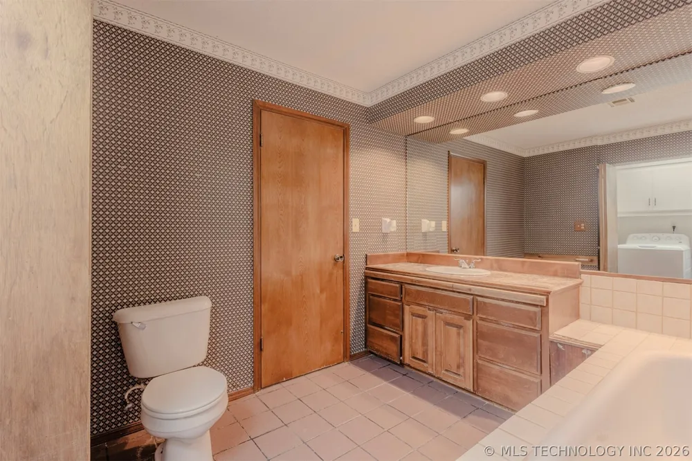 5 Simpson Road Burneyville, OK 73430