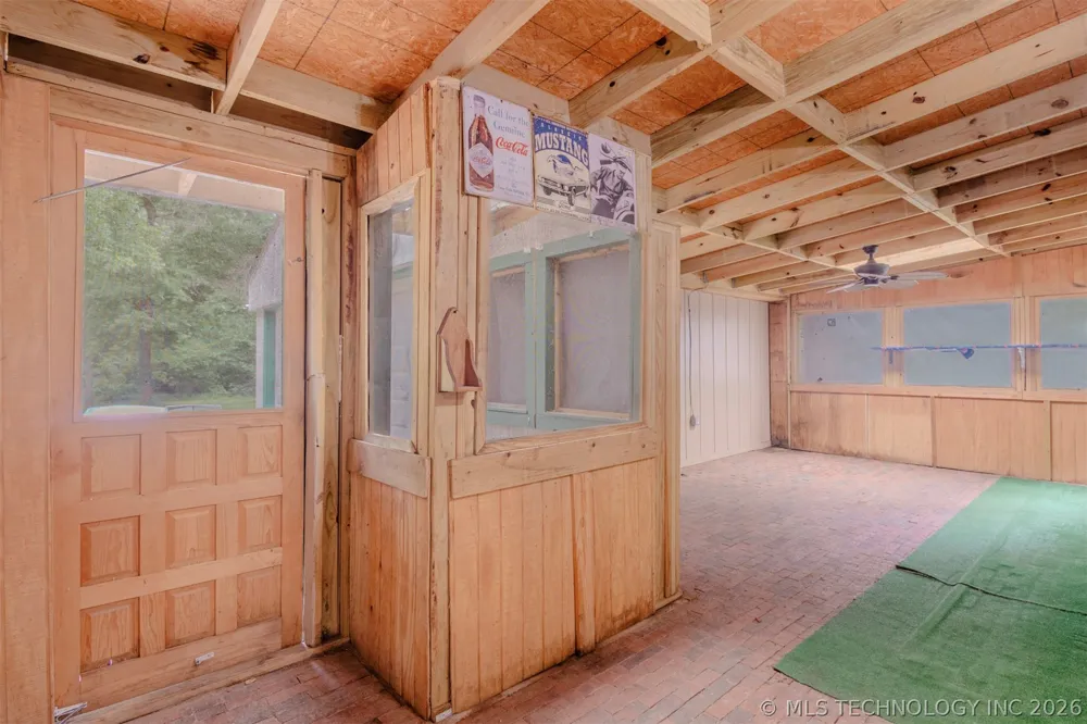 5 Simpson Road Burneyville, OK 73430