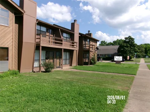 426 S Shawnee Avenue