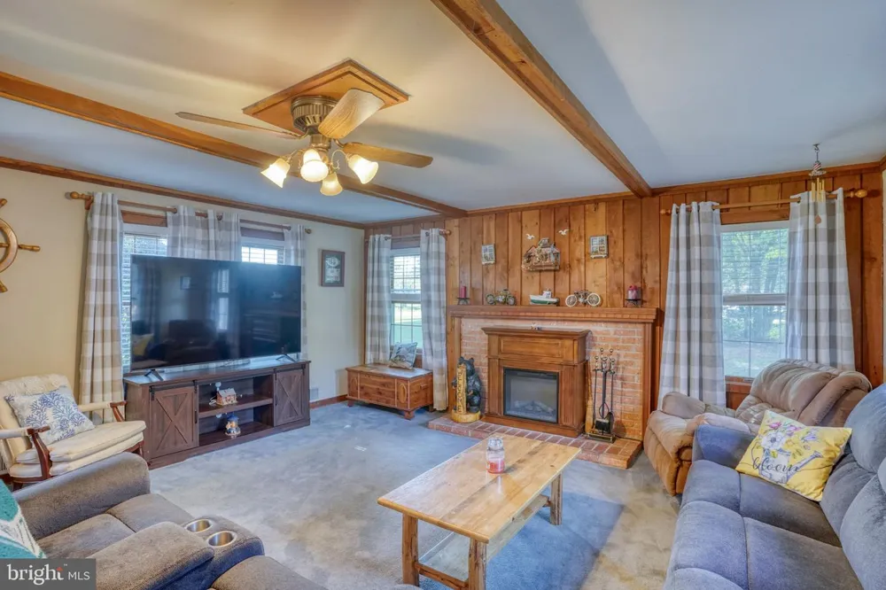 707 BLACKISTON ROAD Clayton, DE 19938