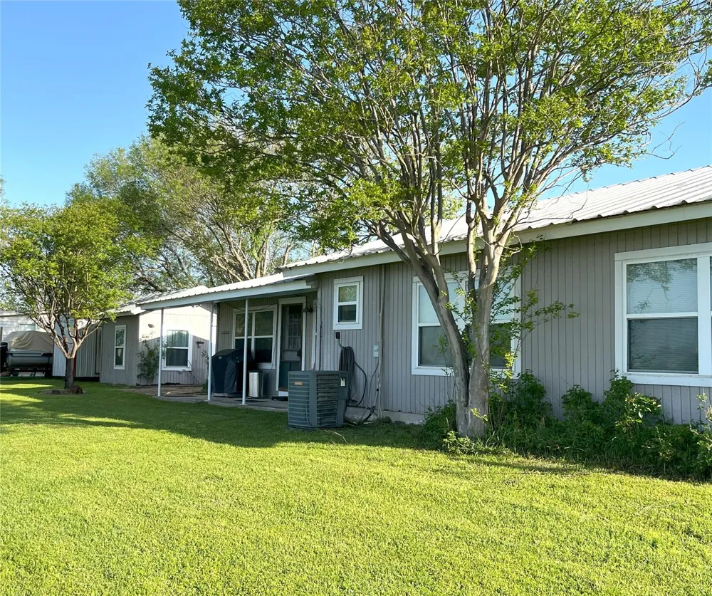 343 Lcr 750a Thornton, TX 76687