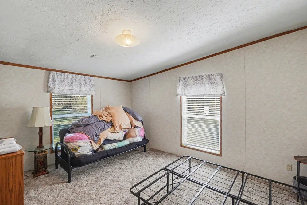 20240 10th Avenue Barryton, MI 49305