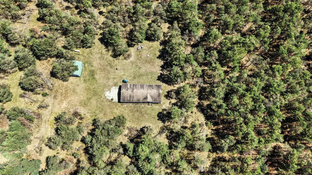 20240 10th Avenue Barryton, MI 49305