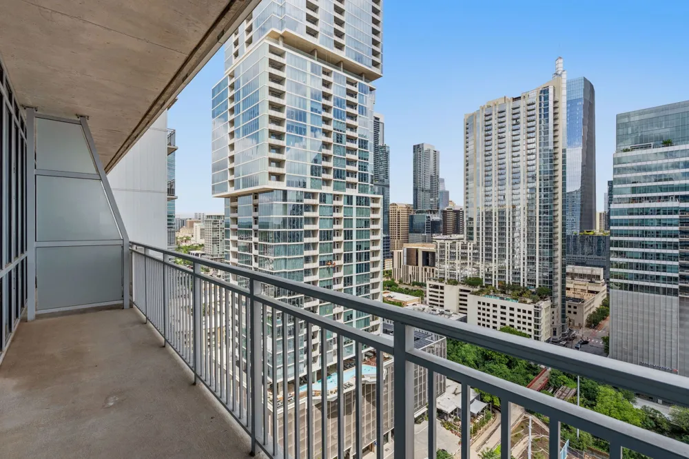 222 West Avenue #2207 Austin, TX 78701