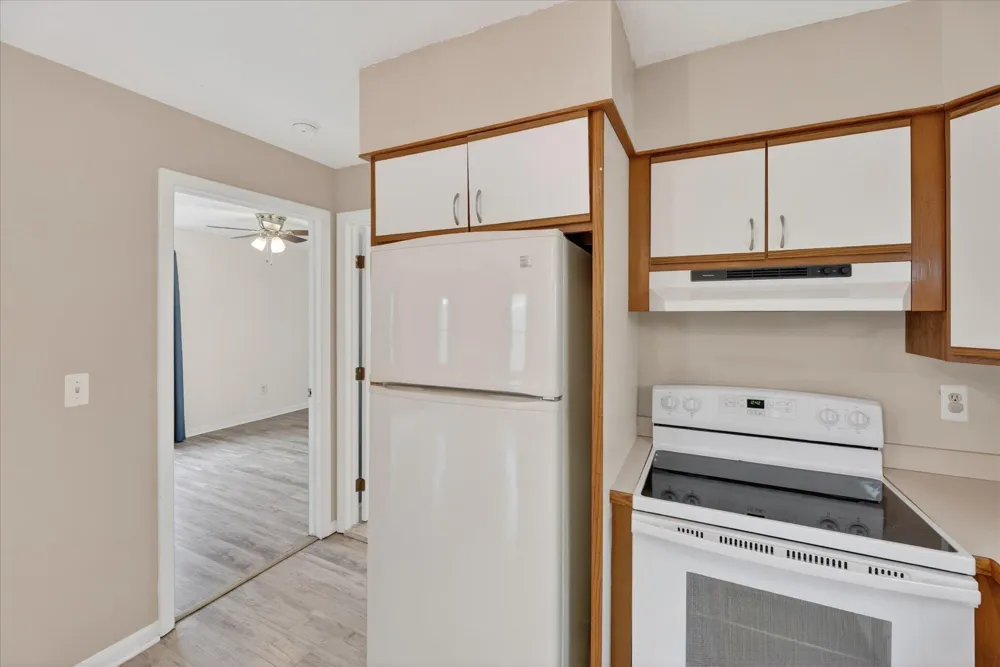 385 Hollywood Drive Saline, MI 48176
