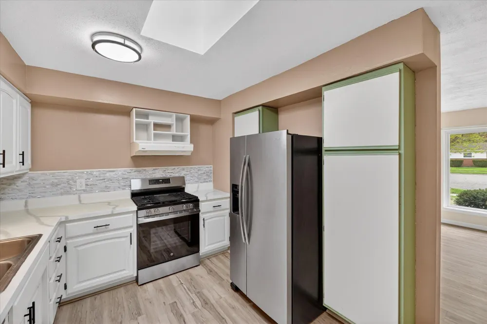 385 Hollywood Drive Saline, MI 48176