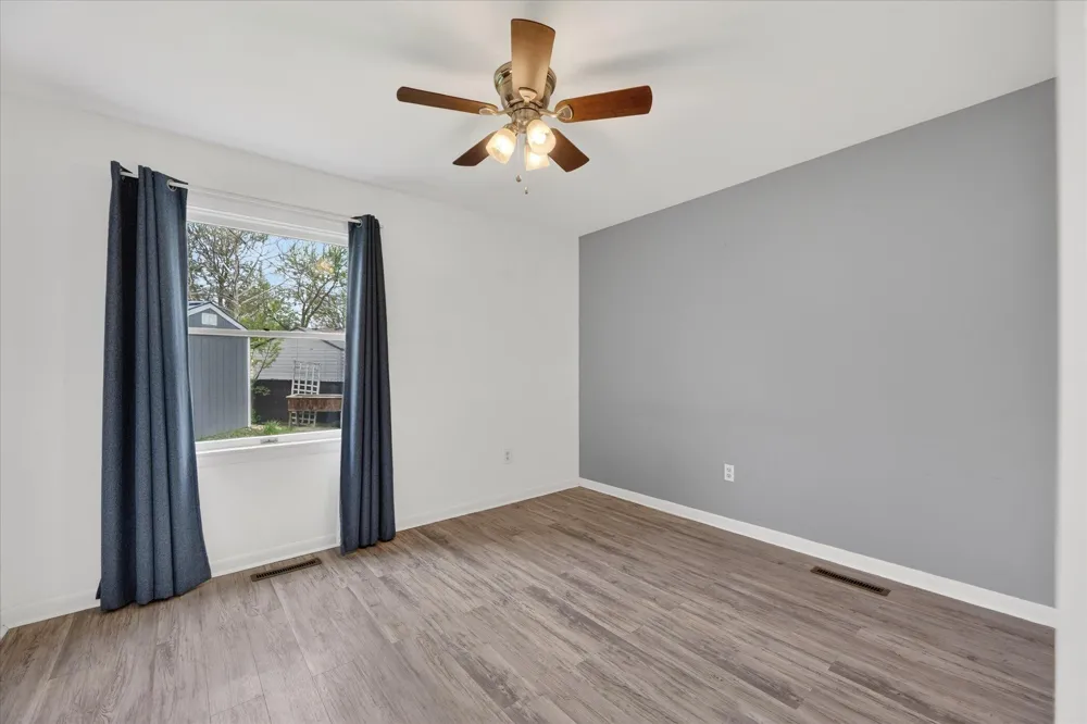 385 Hollywood Drive Saline, MI 48176