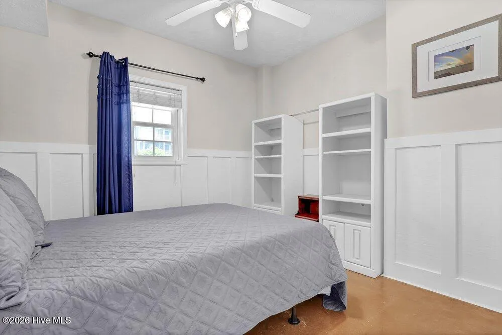 8007 8th Street Surf City, NC 28445