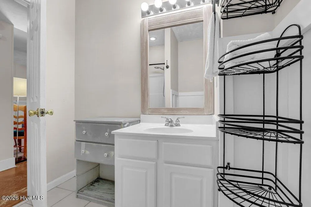 8007 8th Street Surf City, NC 28445