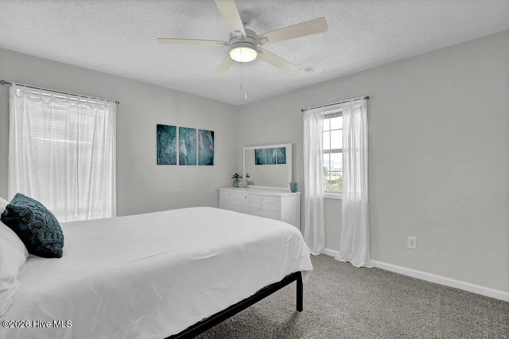 8007 8th Street Surf City, NC 28445