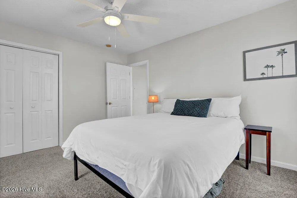 8007 8th Street Surf City, NC 28445