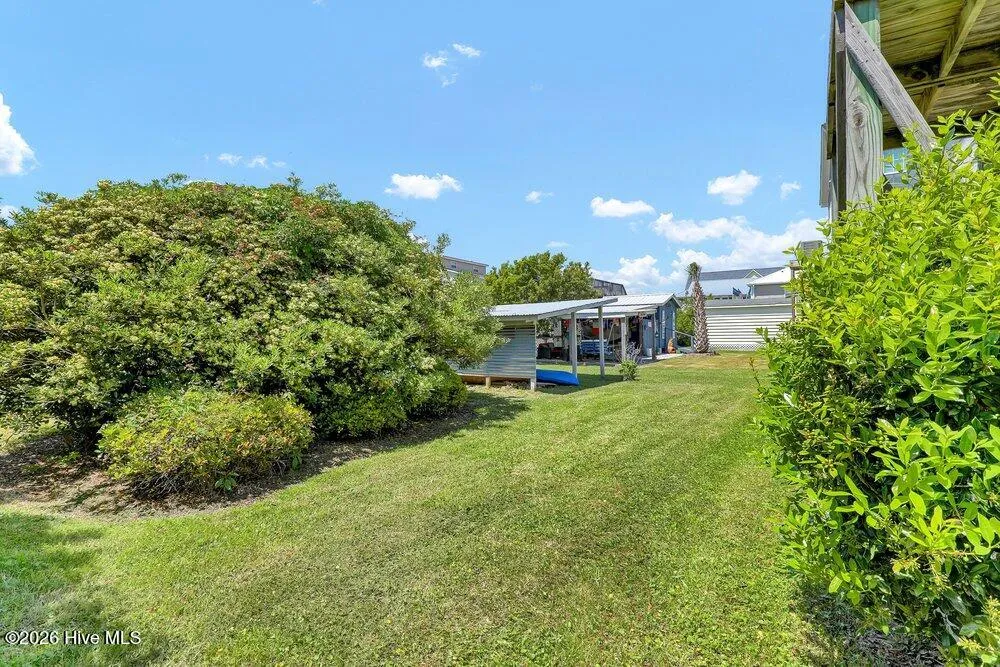 8007 8th Street Surf City, NC 28445