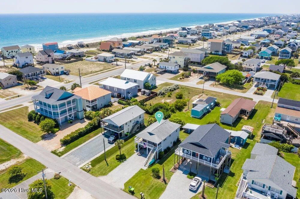 8007 8th Street Surf City, NC 28445