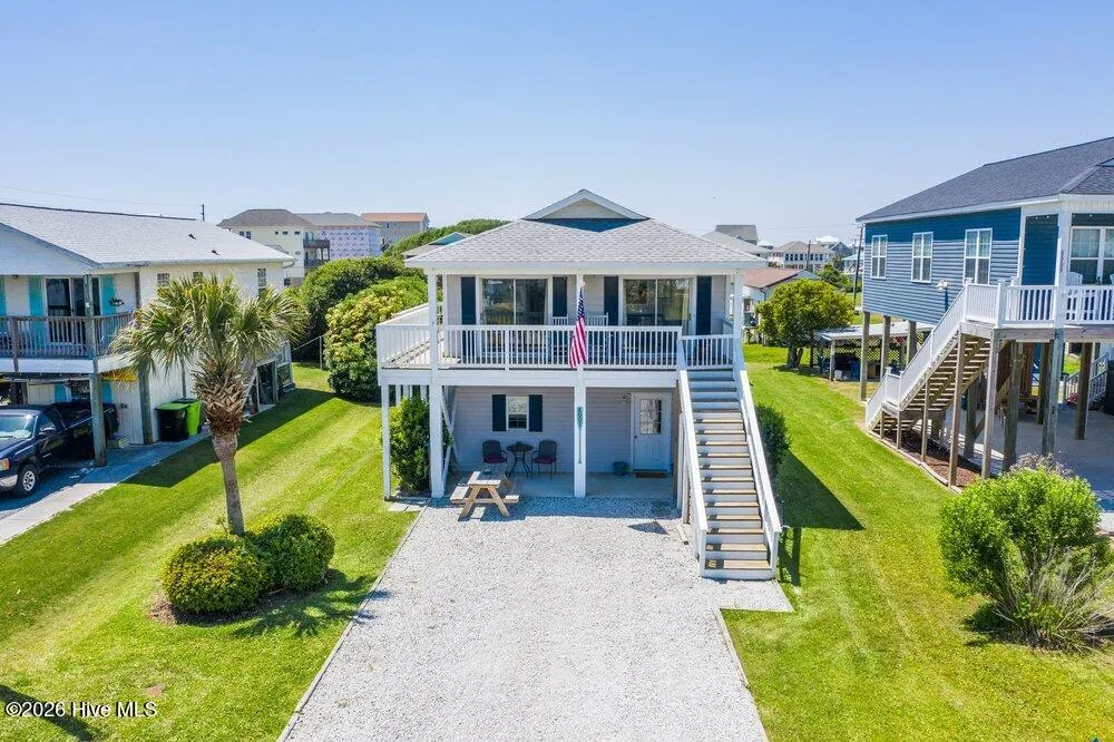 8007 8th Street Surf City, NC 28445
