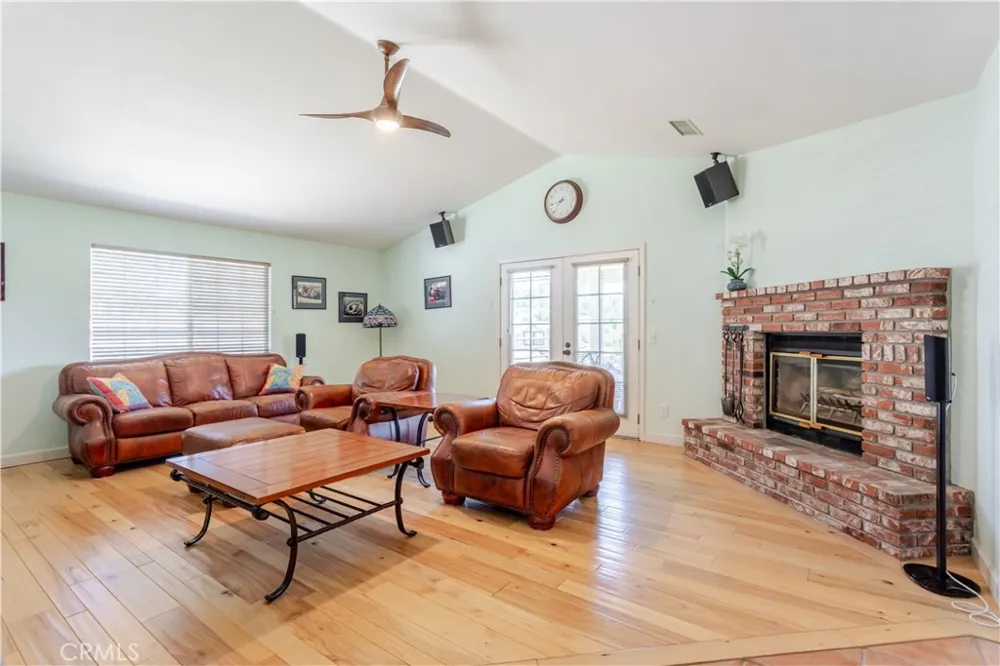155 Eagle Creek Court Atascadero, CA 93422