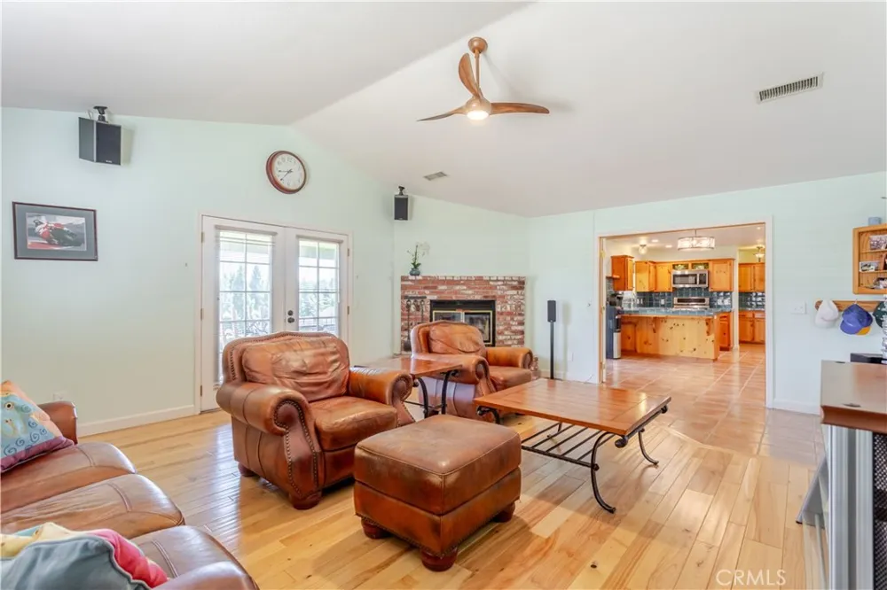 155 Eagle Creek Court Atascadero, CA 93422