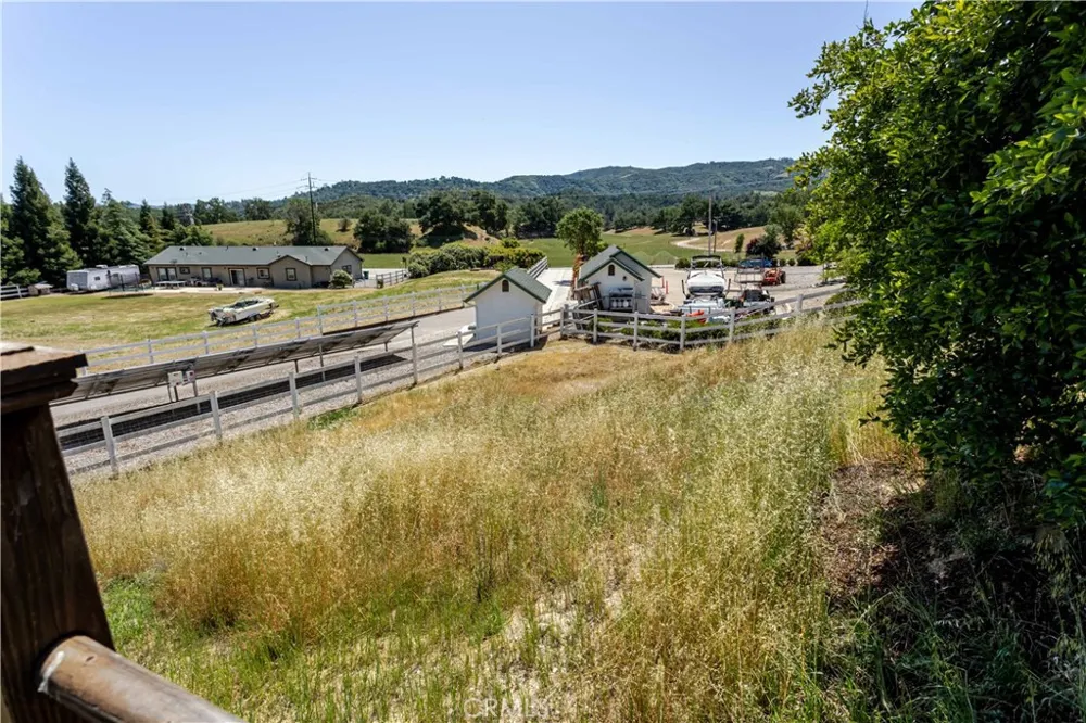 155 Eagle Creek Court Atascadero, CA 93422