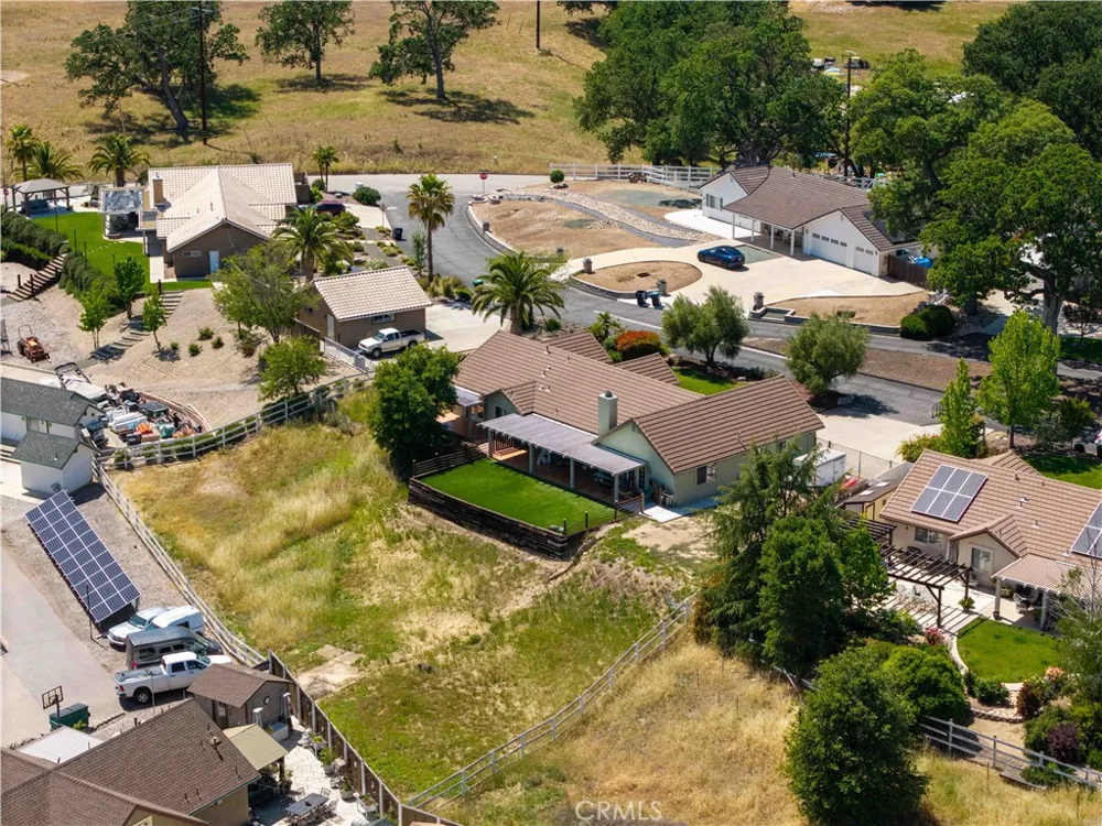 155 Eagle Creek Court Atascadero, CA 93422