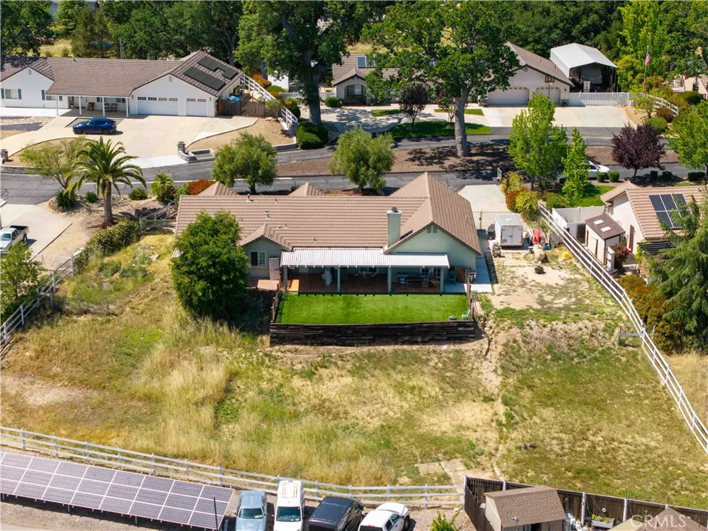 155 Eagle Creek Court Atascadero, CA 93422