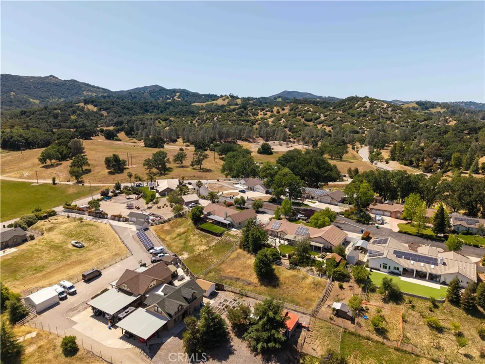 155 Eagle Creek Court Atascadero, CA 93422