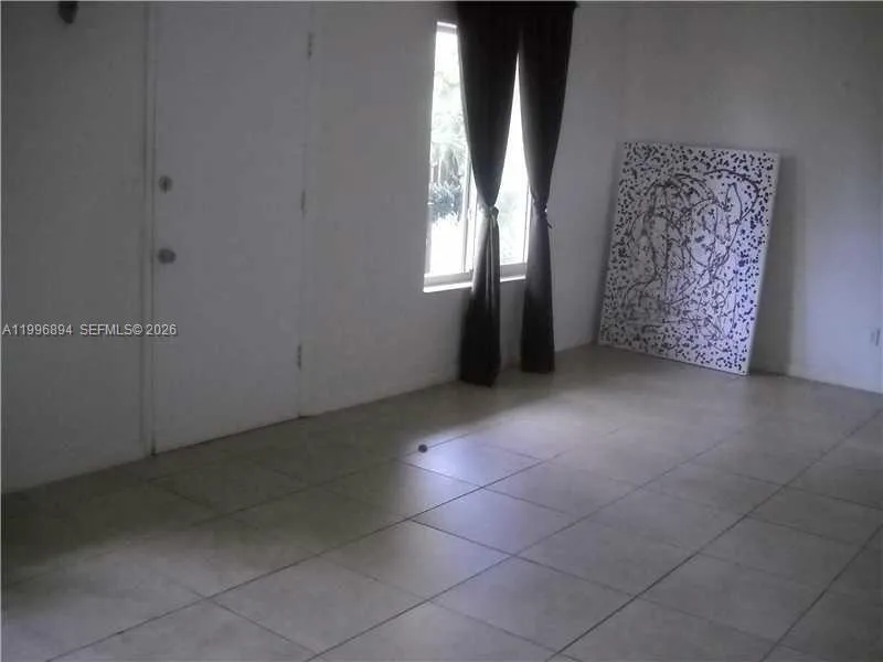 1040 92 ST #3 Bay Harbor Islands, FL 33154