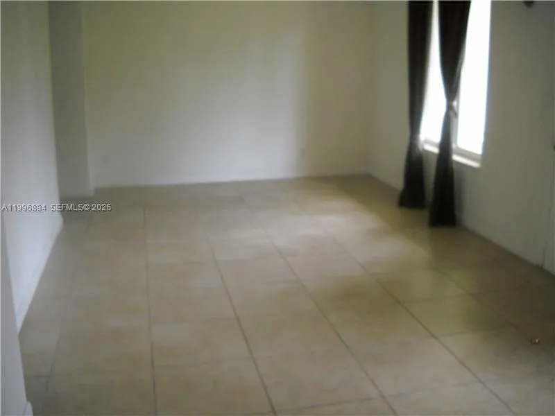 1040 92 ST #3 Bay Harbor Islands, FL 33154