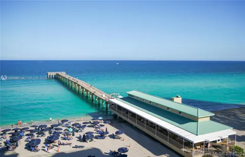 16699 Collins Ave #3608