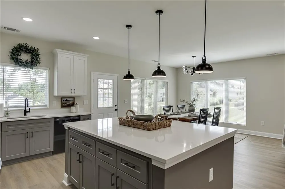 155 Boulder Drive Toccoa, GA 30577