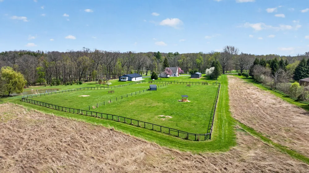 19501 B DRIVE S Eckford Township, MI 49068