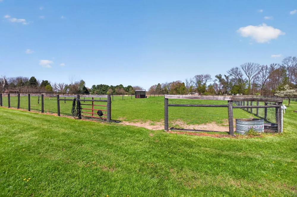 19501 B DRIVE S Eckford Township, MI 49068