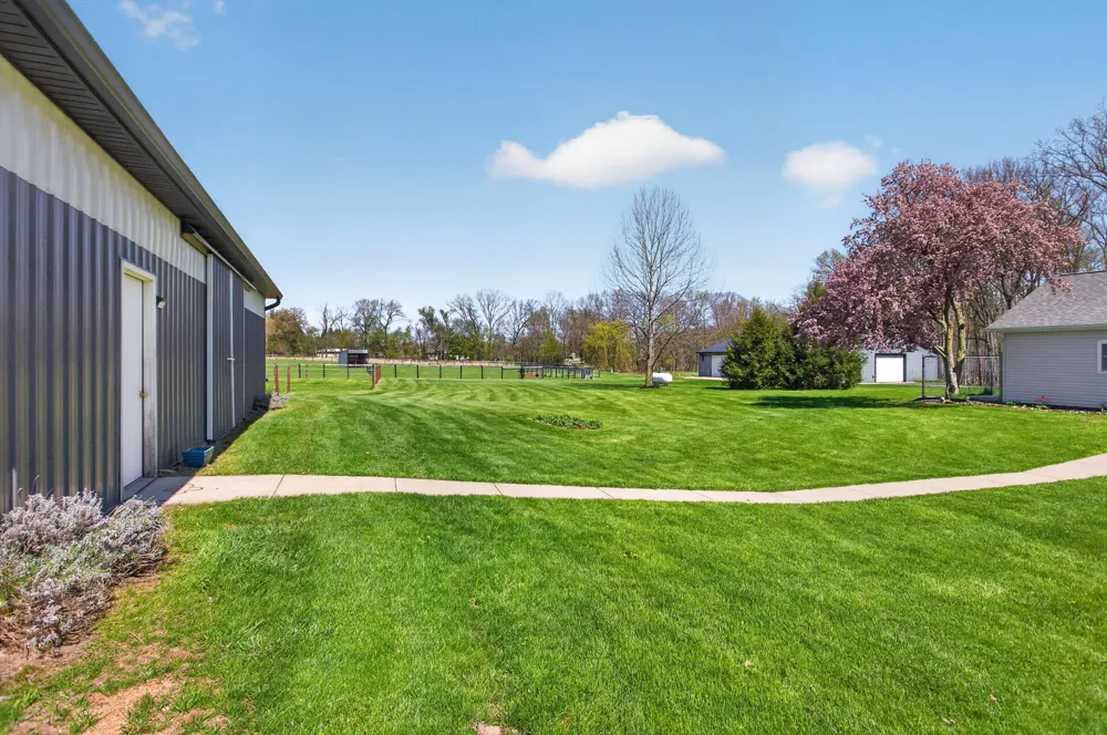 19501 B DRIVE S Eckford Township, MI 49068