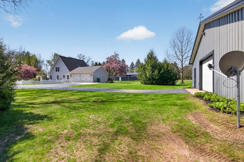 19501 B DRIVE S Eckford Township, MI 49068