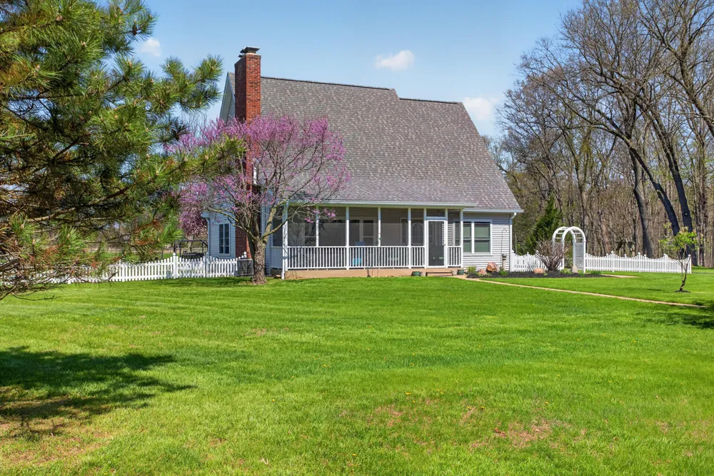 19501 B DRIVE S Eckford Township, MI 49068