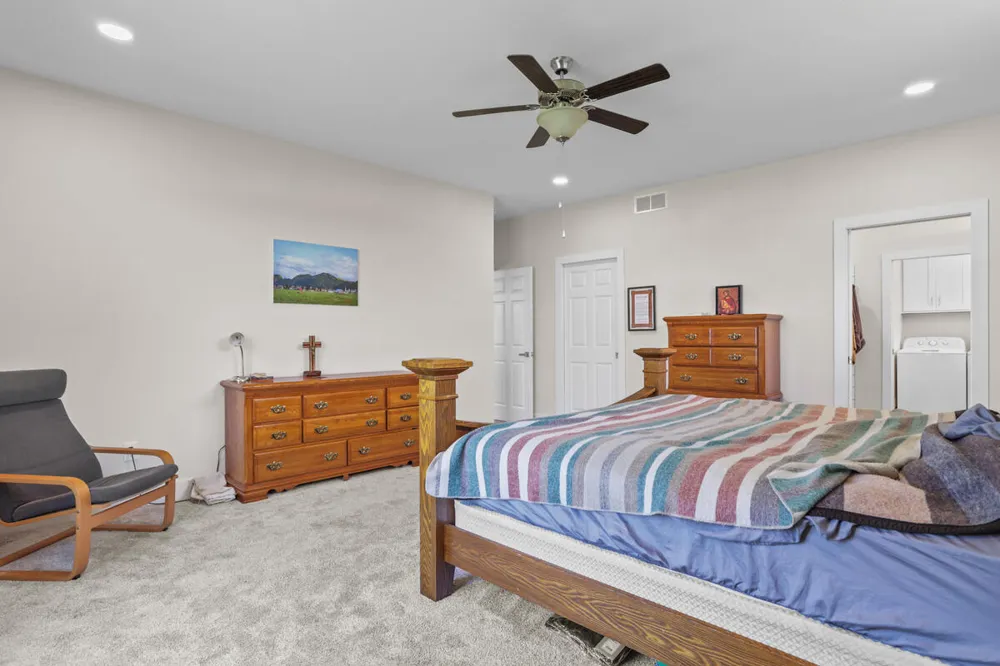 243 Auseon Court Hillsdale, MI 49242