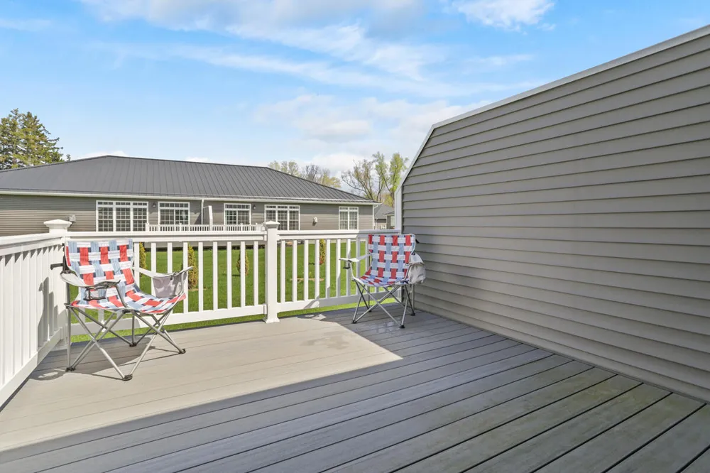 243 Auseon Court Hillsdale, MI 49242